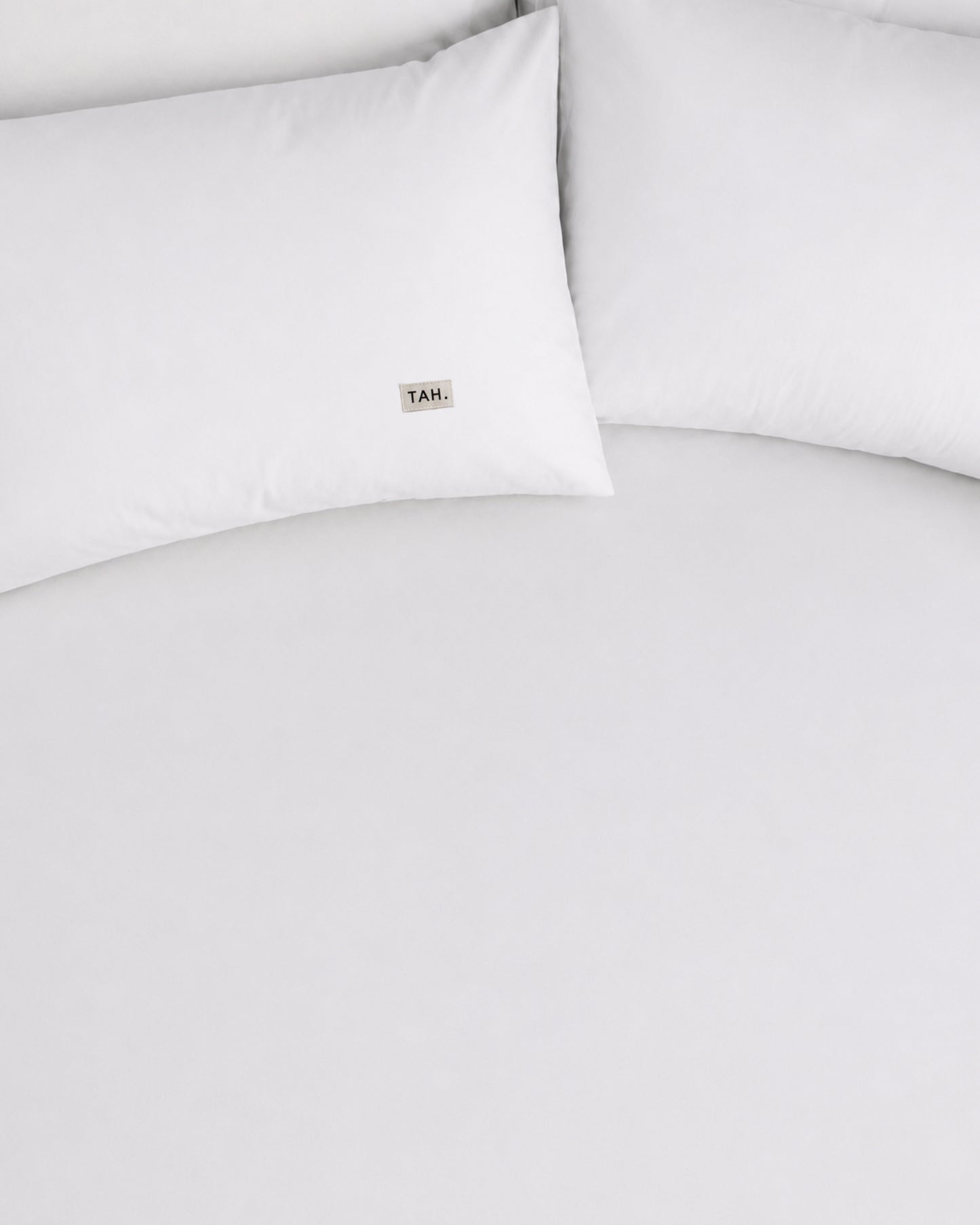 Talia White Pillowcase Set