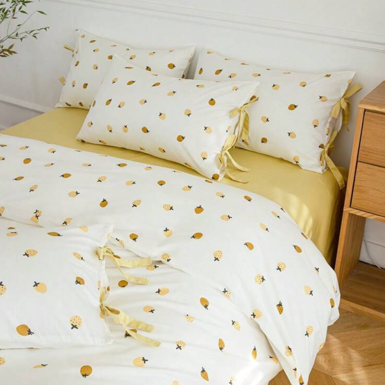 Jasmine Quilt Cover Set