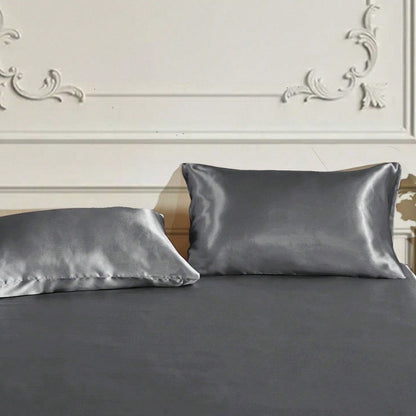 Selene Pillowcase Set