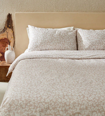 Lirienne Quilt Cover Set