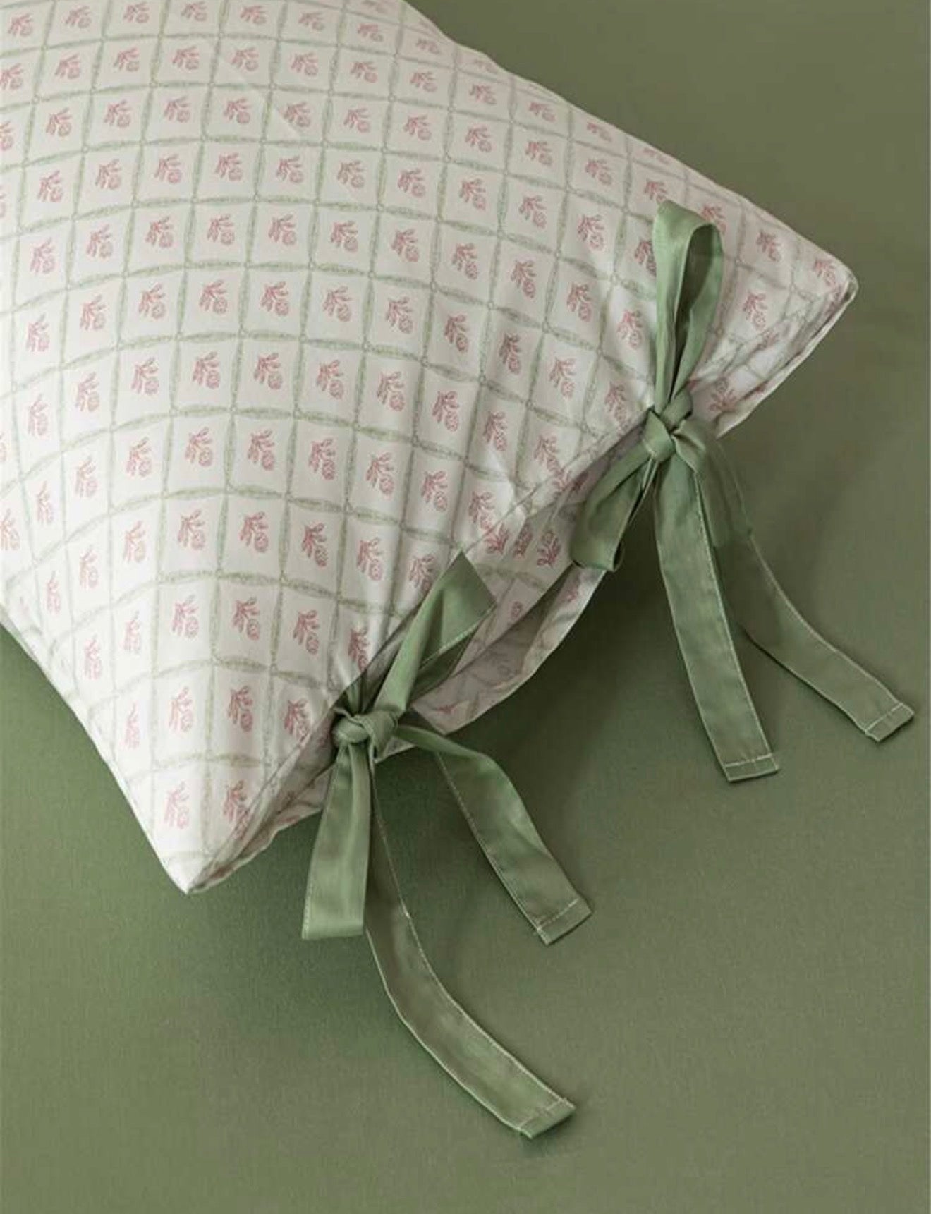Jasmine Cotton Quilt Cover Set & Flat Sheet