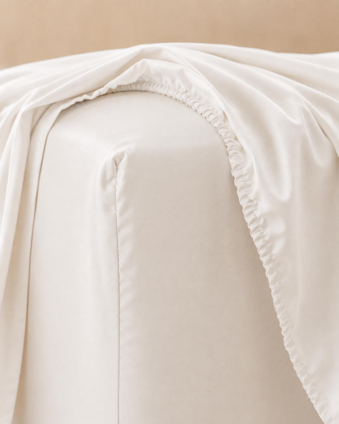 Lightweight White Fitted Sheet