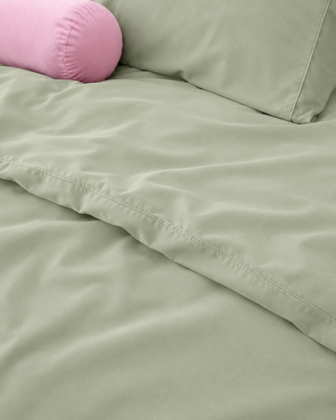 Lightweight Green Quilt Cover Set