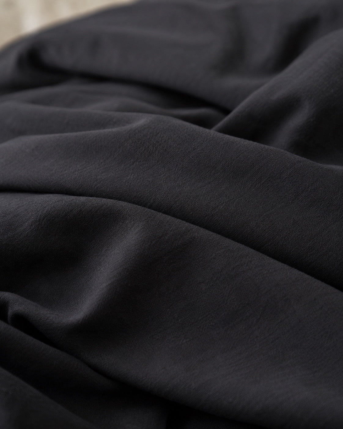 Lightweight Black Quilt Cover Set